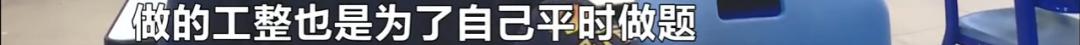 DƬ